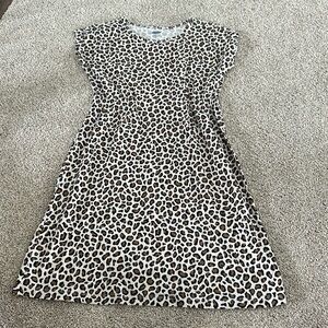 Like new girls leopard dress cotton